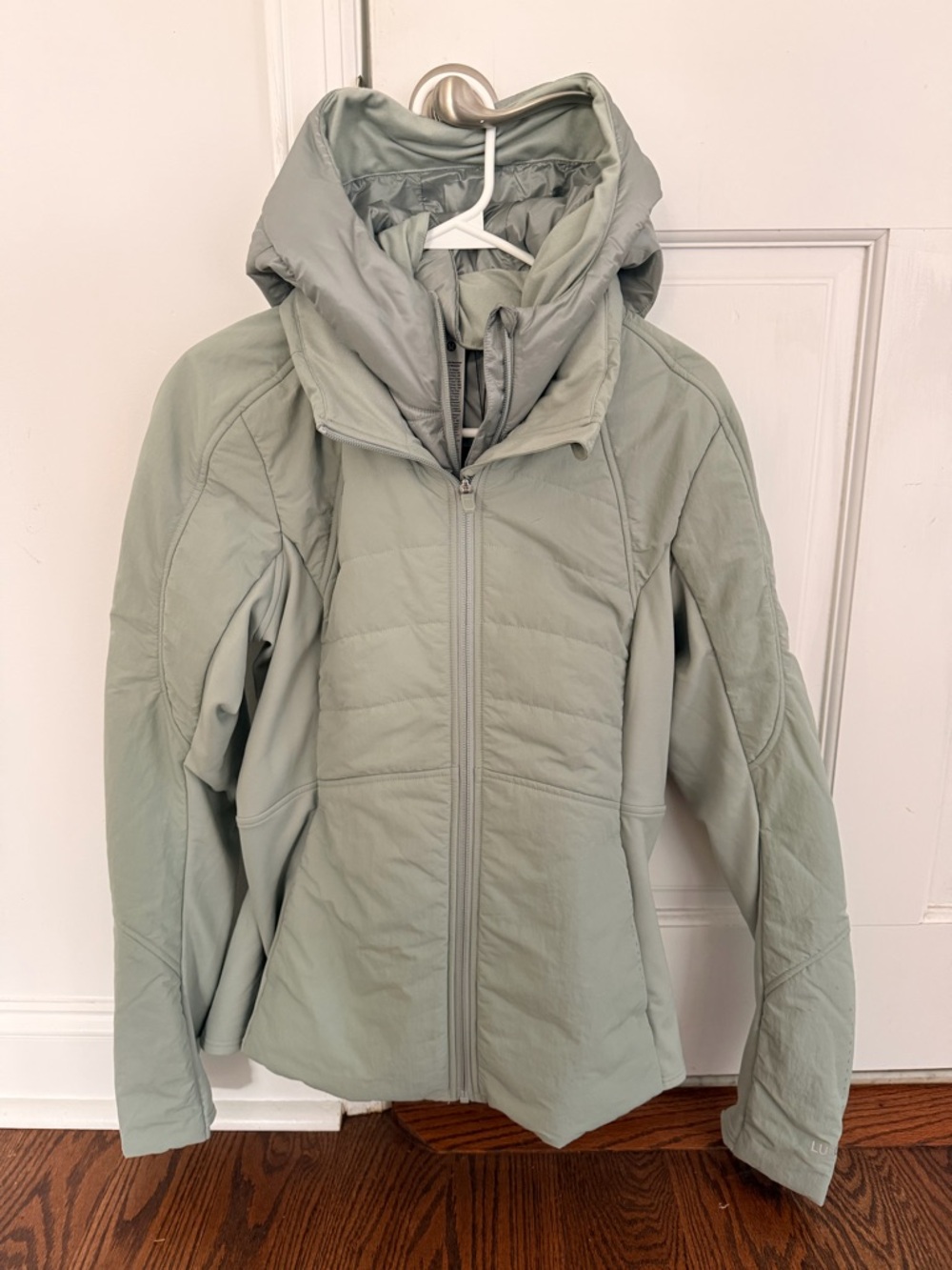 NWT - Lululemon Jacket - Another Mile - Jade Grey Size 10